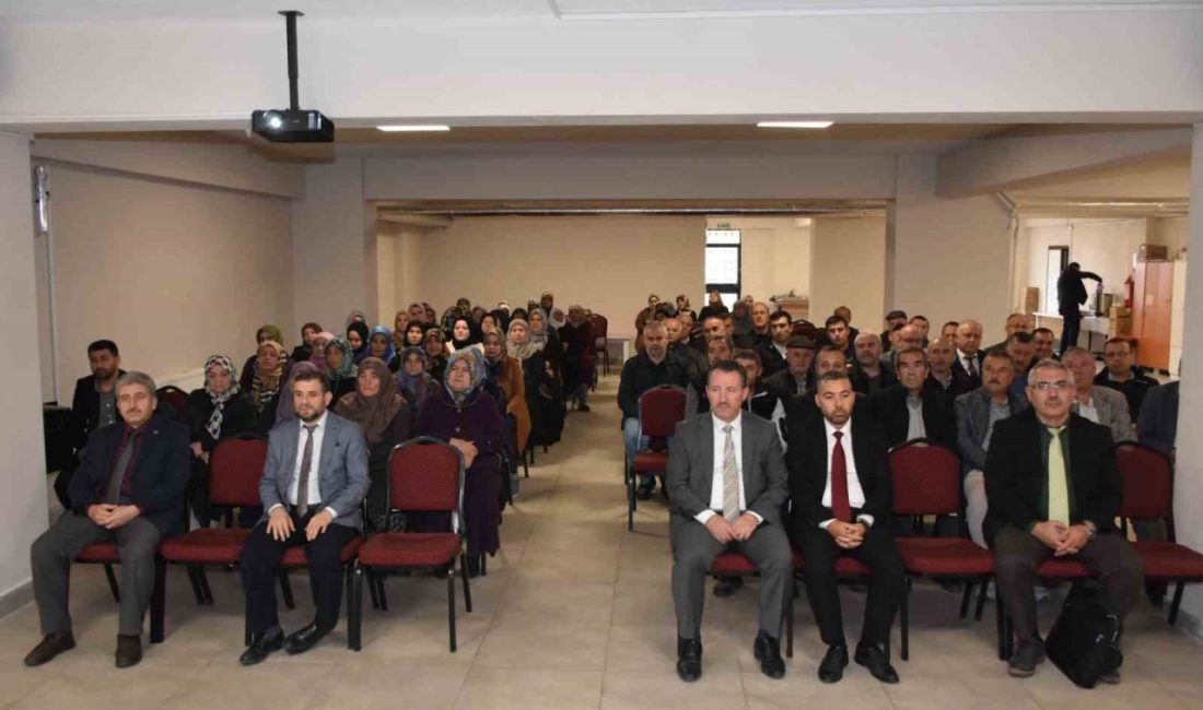 Bilecik’te umre hazırlık semineri Bilecik İl Müftülüğü, umreye gidecek 305 kişi için hazırlık semineri