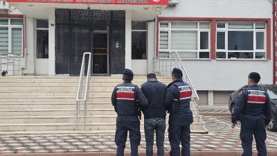 Bilecik İl Jandarma Komutanlığı ekiplerince Bilecik’in Gölpazarı ilçesinde gerçekleştirilen uyuşturucu