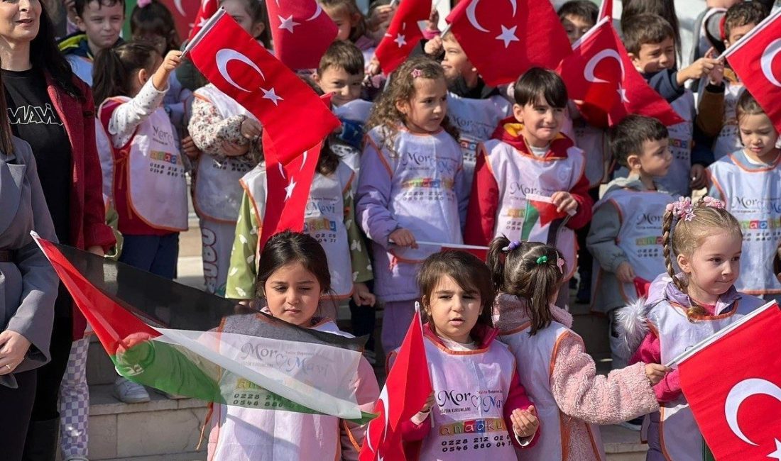 Bilecik’ten Gazze’ye gönül köprüsü Bilecik’te Şeyh Edebali Anadolu İmam Hatip Lisesi öğrencileri, öğretmenleri ve