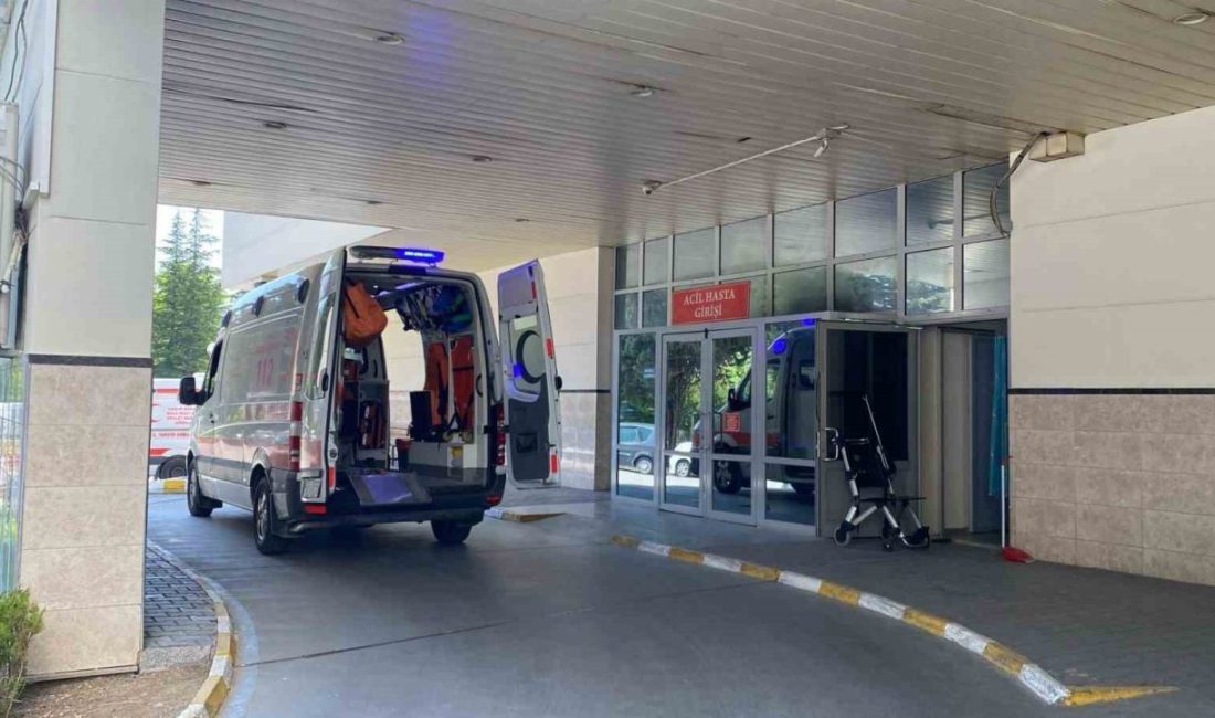 Bolu’da bir hastada ’deli dana’ hastalığı tespit edildi Bolu’da boğaz ağrısı, mide bulantısı ve baş dönmesi şikayetiyle hastaneye