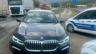 Bilecik’in Bozüyük ilçesinde, İlçe Emniyet Müdürlüğü ekipleri tarafından gerçekleştirilen uygulamada,