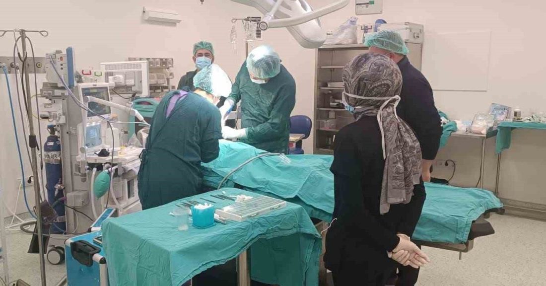 Bozüyük’te genel anestezi altında ilk diş tedavisi başarıyla tamamlandı Bozüyük Devlet Hastanesi ameliyathanesinde 1 çocuk hastanın genel anestezi altında