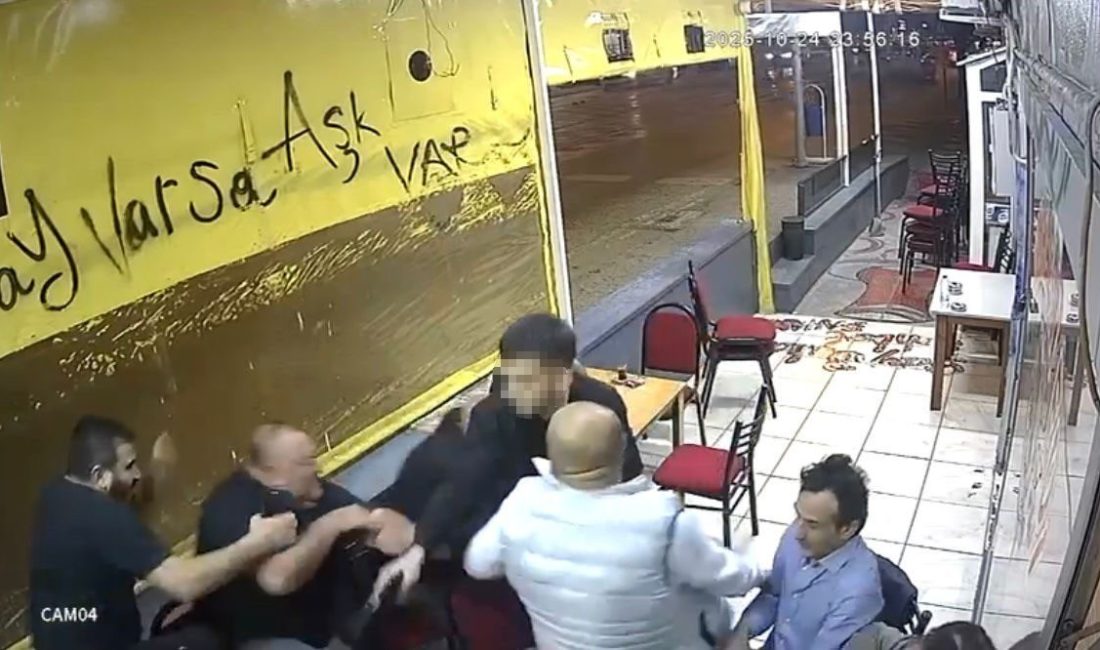 Kocaeli’nin İzmit ilçesinde çay ocağında silahlı saldırıya uğrayan bir kişi