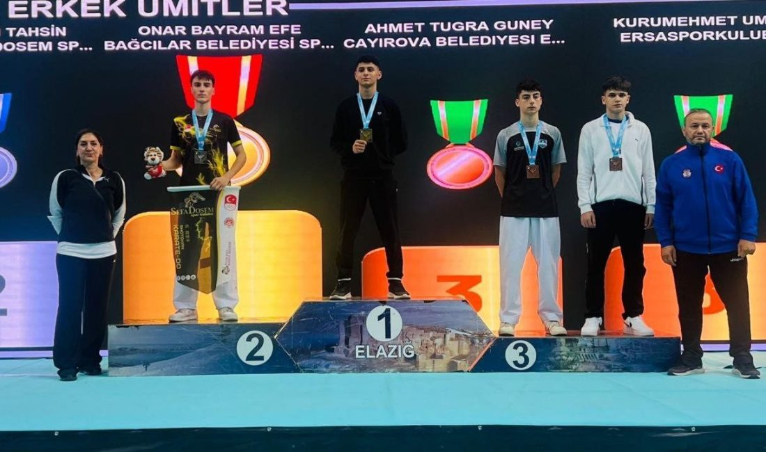 Çayırovalı iki karateci milli takıma davet edildi Çayırova Belediyesi Eğitim Spor Kulübü karatecileri Ahmet Tuğra Güney ve