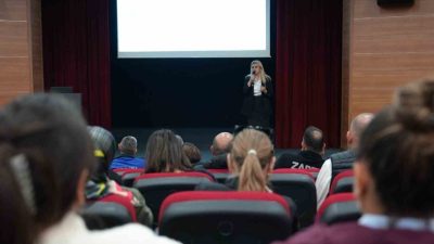 Düzce Belediyesi kurum içi eğitim çalışmalarını sürdürüyor. İnsan Kaynakları ve
