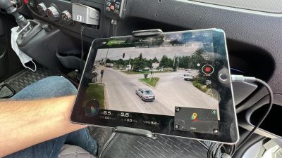 DÜZCE(İHA) – Düzce’de trafik denetimi yapan polis ve jandarma ekipleri