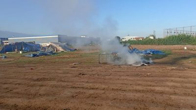 Düzce’de kamuya açık alanda kanepe yakarak çevre ve hava kirliliğine