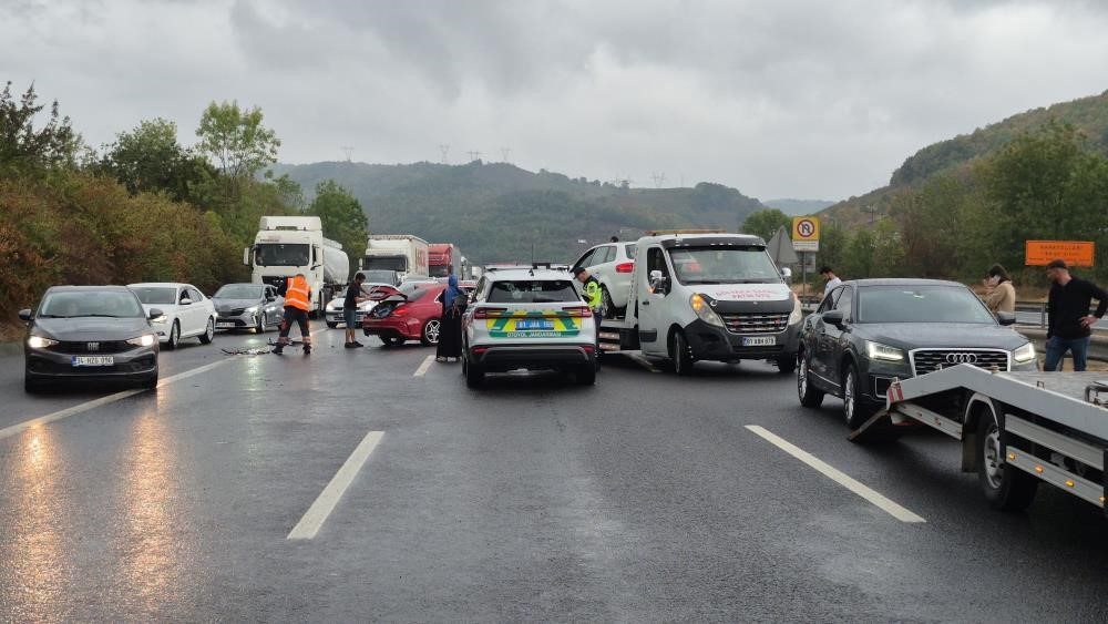 Düzce’de yılın 9 ayında 2 bin 16 trafik kazası meydana geldi DÜZCE (İHA) – Düzce’de 2025 yılının ilk 9 ayında 2