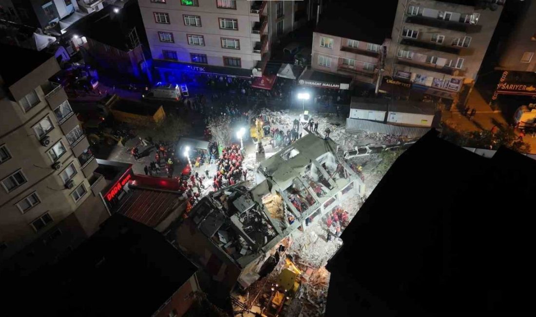 Enkaz başında 14. saat: Hummalı çalışma sürüyor Kocaeli’nin Gebze ilçesinde çöken ve 2 çocuğun cansız bedenine ulaşılan