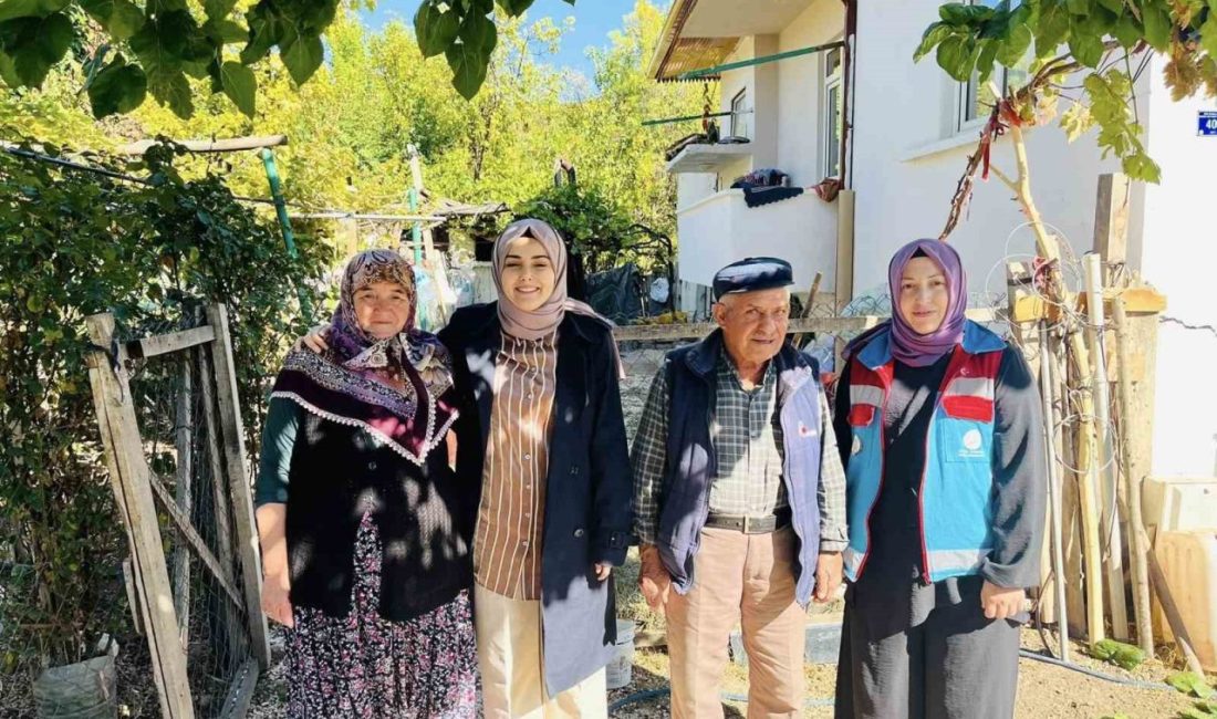 Gölpazarı Kaymakamı Kılıç’tan anlamlı buluşma Gölpazarı Kaymakamı Feyza Nur Kılıç, ilçedeki yaşlı vatandaşlarla anlamlı bir