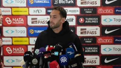 A Milli Futbol Takımı Kaptanı Hakan Çalhanoğlu, Gürcistan maçında averaj