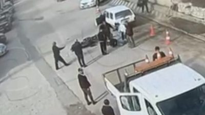 Bolu’nun Mudurnu ilçesinde hatalı sollama yapan motosiklet sürücüsü, otomobilin çarpması