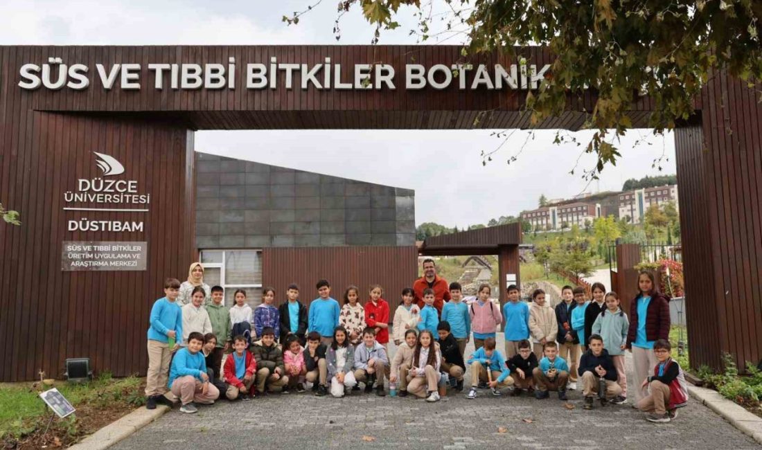 DÜZCE(İHA) – Namık Kemal İlkokulu 3. sınıf öğrencileri, anlamlı bir