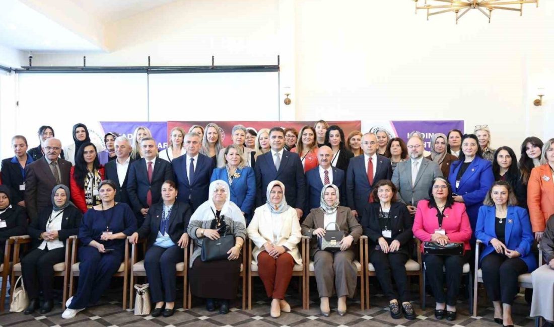 Kadın eliyle güçlenen yerel yönetimler çalıştayı yapıldı DÜZCE(İHA) – Düzce Valiliği tarafından Düzce Belediyesi ve Düzce Üniversitesi