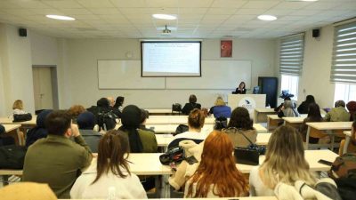 DÜZCE(İHA) – Düzce Üniversitesi ev sahipliğinde düzenlenen ‘Uluslararası Kadın ve