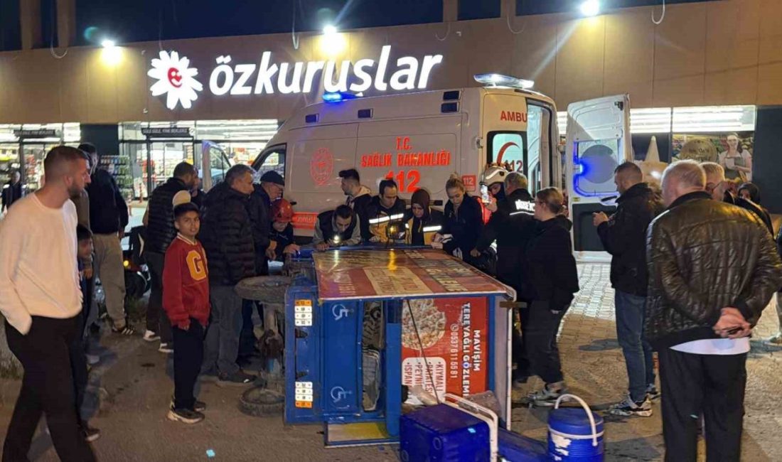 Kaldırıma çarpıp devrilen elektrikli araçtaki 1 kişi yaralandı Düzce’de kaldırıma çıkarken devrilen elektrikli aracın sürücüsü yaralandı. Kaza, D-100
