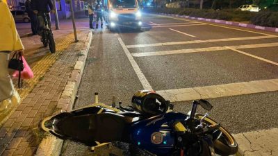 Bilecik’te karşıdan karşıya geçmeye çalışan yayaya motosiklet çarptı. Kazada motosiklet