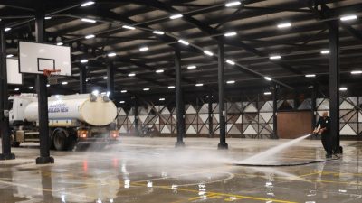 Kartepe Belediyesi, vatandaşların sağlıklı ve hijyenik ortamlarda alışveriş yapabilmesi için