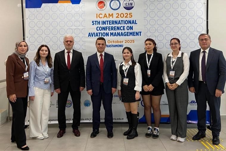 Kastamonu Üniversitesi, 5. Uluslararası Havacılık Yönetimi Kongresi’ne ev sahipliği yaptı Kastamonu Üniversitesi, havacılık alanındaki gelişmelerin ele alındığı ve bu yıl