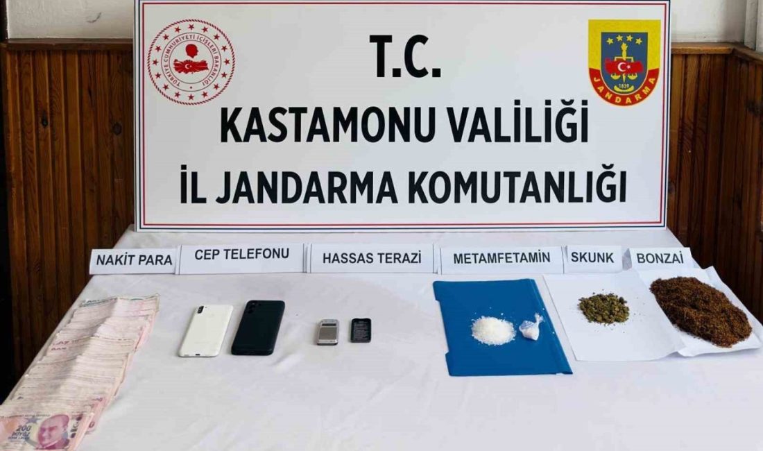 Kastamonu’da uyuşturucu operasyonu: 1 tutuklama Kastamonu’da jandarma ekipleri tarafından düzenlenen operasyonda bir miktar uyuşturucu maddeyle