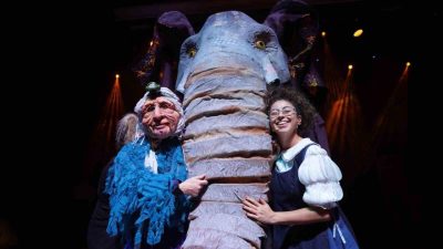 Kocaeli Büyükşehir Belediyesi Şehir Tiyatroları, ekim ayı içerisinde birçok farklı