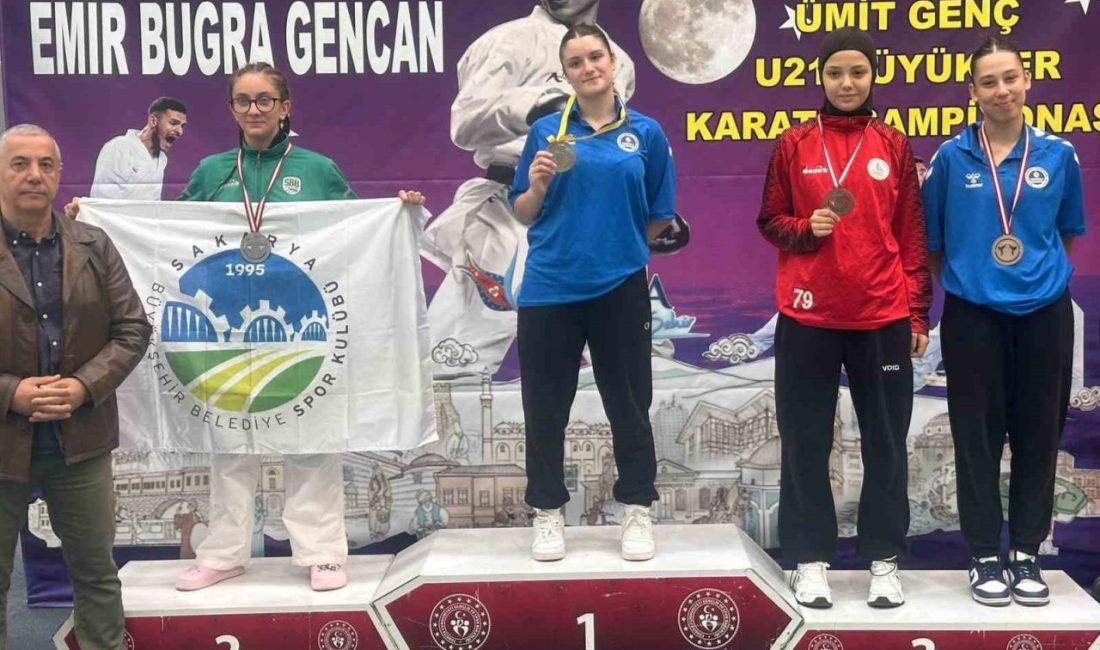 Körfezli karateciler Bursa’dan madalyayla döndü Körfez Gençlerbirliği Spor Kulübü, Bursa’da düzenlenen karate şampiyonasından 1’i gümüş,