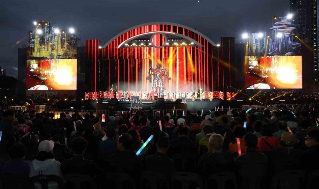 Güney Kore’nin Ulsan şehrinde düzenlenen Sanayi Festivali’nde sahne alan Kocaeli