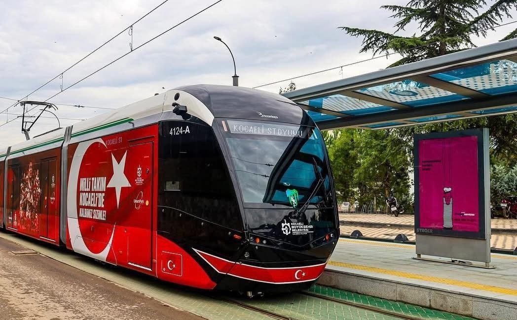 Kocaeli Stadyumu’nda yarın oynanacak Türkiye-Gürcistan maçına gidecek taraftarlar için tramvay