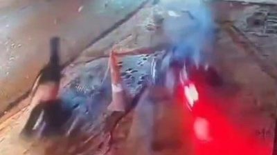 Sakarya’nın Sapanca ilçesinde dönüş yapmak için manevra yapan hafif ticari