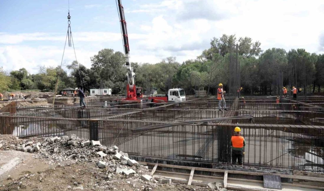 SUBÜ Teknoloji Geliştirme Bölgesi’nde konumlanacak Nehir Teknokent’in inşası başladı. Sakarya