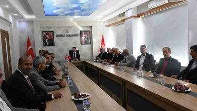 Bilecik’in Osmaneli ilçesinde, 19 Ekim Muhtarlar Günü dolayısıyla tören düzenlendi.