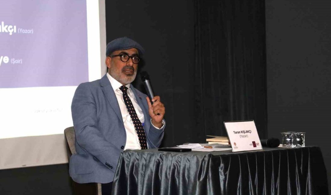 OSM’de Sakaryalılara Gazze’yi anlattı Sakarya Büyükşehir Belediyesi’nin kültür takvimine konuk olan Yazar Turan Kışlakçı,