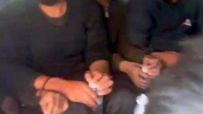 Sakarya’da polis ekipleri tarafından yapılan göçmen kaçakçılığı operasyonunda 3 organizatör