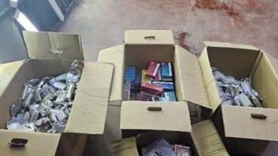 Sakarya’nın Serdivan, Arifiye ve Adapazarı ilçelerinde polis ekipleri tarafından yapılan