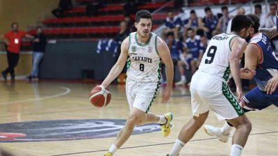 Türkiye Basketbol 2. Ligi’nin üçüncü haftasında Sakarya Büyükşehir Basketbol takımı,