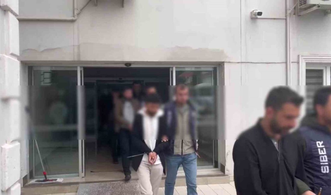 Sakarya merkezli 8 ilde sahte borsa dolandırıcılığı: 13 tutuklama Sakarya merkezli 8 ilde internet üzerinden sahte borsa uygulamasıyla yüksek