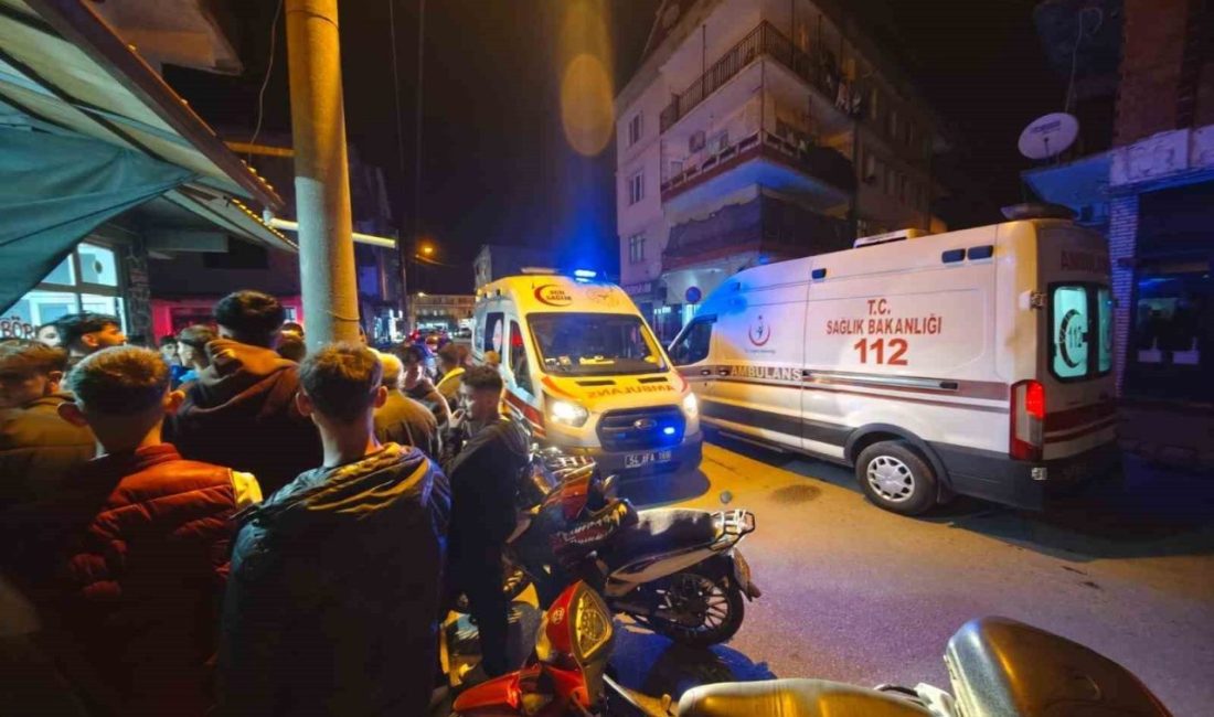 Sakarya’da 16 yaşındaki çocuklar arasında bıçaklı kavga: Biri yoğun bakımda, biri cezaevinde Sakarya’nın Akyazı ilçesinde ‘kız meselesi’ yüzünden çıktığı iddia edilen tartışma