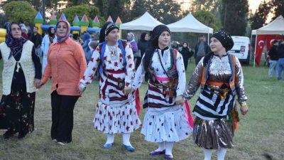 Sakarya’nın Hendek ilçesinde bu sene dördüncüsü düzenlenen Karadeniz Kültür ve