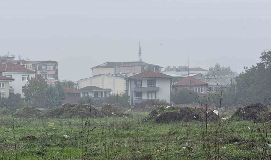 Sakarya’da sis etkili oluyor Sakarya’da bazı bölgelerde sabah saatlerinde başlayan sis etkisini sürdürüyor. Sakarya’da