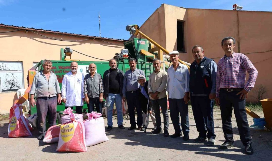 Kocaeli Büyükşehir Belediyesi’nin çiftçilerin hizmetine sunduğu modern selektör makinesi; buğday,
