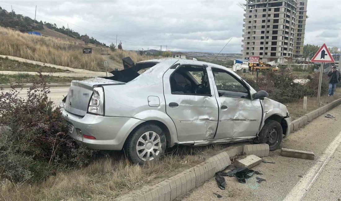Kastamonu’da sürücüsünün direksiyon hakimiyetini kaybettiği otomobilin takla attığı kazada 2