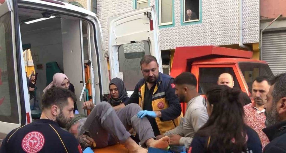 KOCAELİ (İHA) – Kocaeli’nin İzmit ilçesinde trafo bakım çalışması sırasında