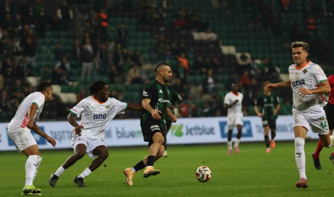 Trendyol Süper Lig: Kocaelispor: 2 – Alanyaspor: 0 (Maç sonucu) Trendyol Süper Lig’in 10. haftasında Kocaelispor sahasında karşılaştığı Corendon Alanyaspor’u