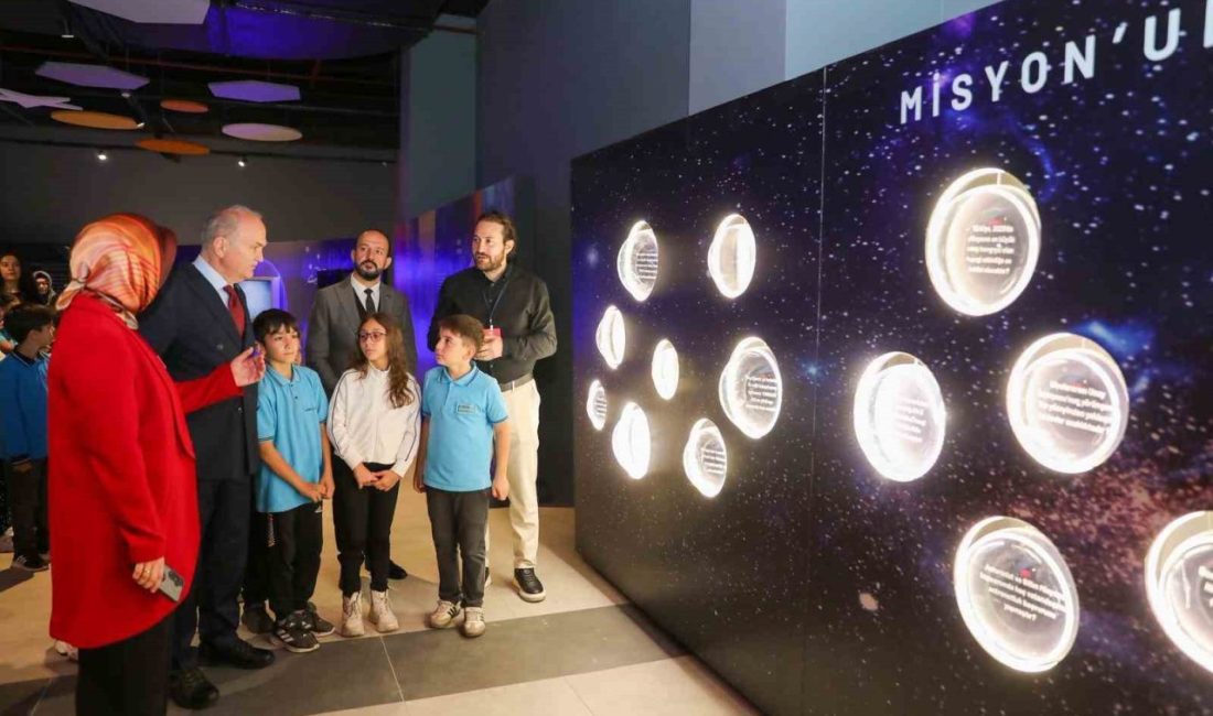 Düzce Bilim Merkezi, Dünya Uzay Haftası etkinlikleri çerçevesinde ziyaretçilerine sürprizler