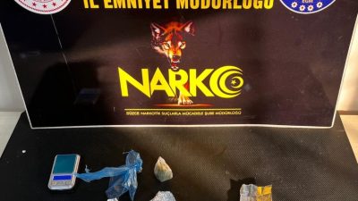 DÜZCE(İHA) – Düzce’de polis ekipleri tarafında yapılan çalışmada 17 adet