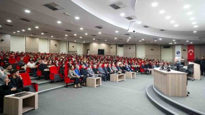 Sakarya Valisi Rahmi Doğan, Siyaset Bilimi ve Kamu Yönetimi Bölümünün