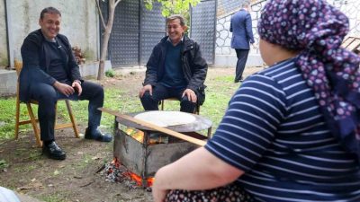 Bilecik Valisi Faik Oktay Sözer, Küplü Köyü’nde vatandaşlarla bir araya