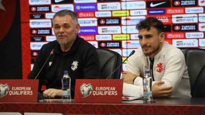 Gürcistan Milli Takımı Teknik Direktörü Willy Sagnol, Türkiye ile oynayacakları