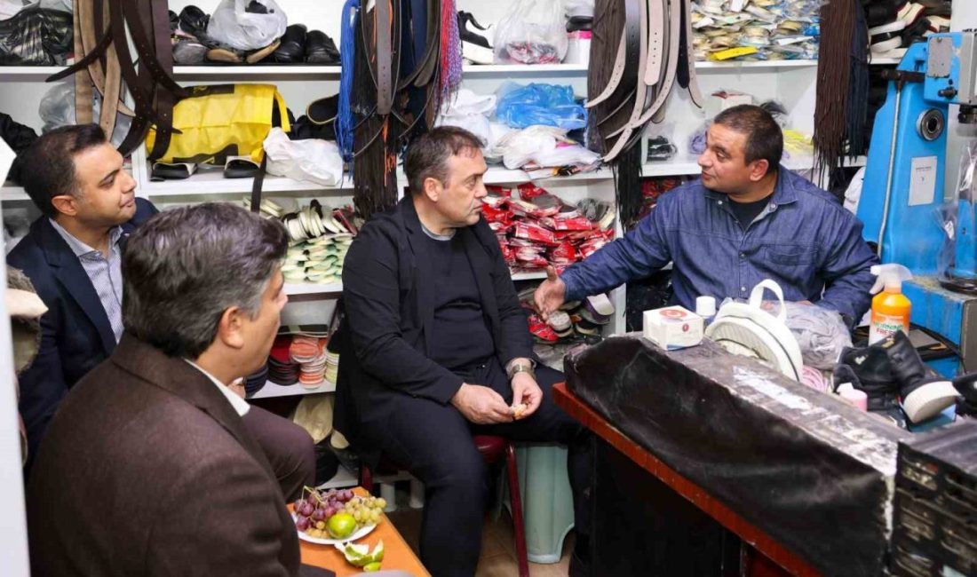 Yılın Ahisi Enis İnönlü’ye ziyaret Bilecik Valisi Faik Oktay Sözer, Söğüt ilçesinde esnaf ziyareti gerçekleştirirken,