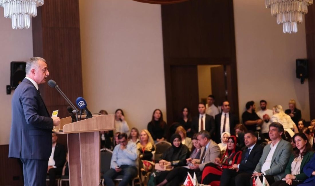 Kocaeli’de düzenlenen Türkiye&Ortadoğu İş Kadınları İhracat Buluşması’nda 30 ülkeden iş